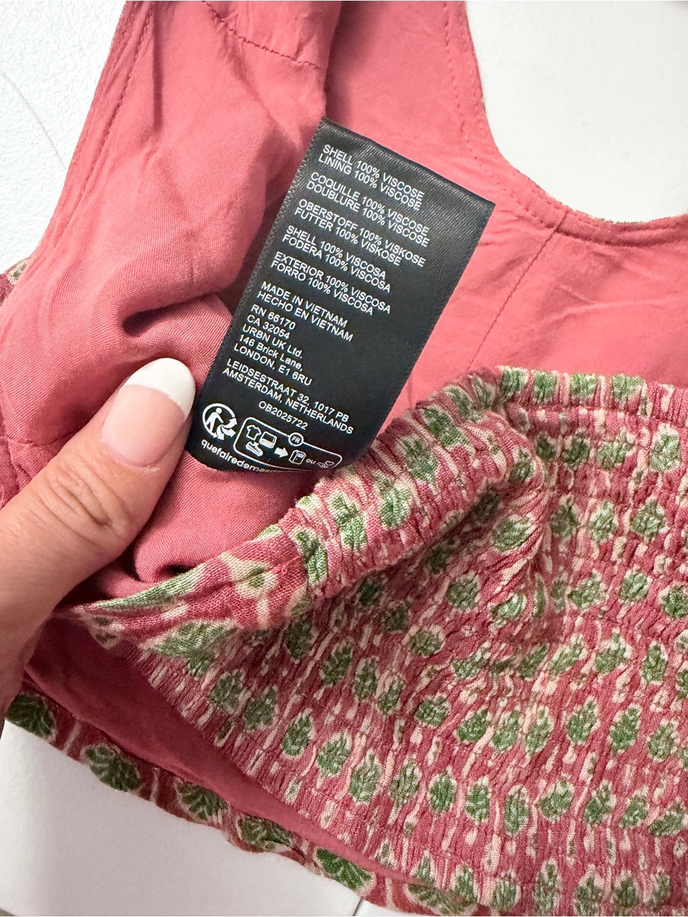 ❌SOLD❌Free People Pink Floral Halter Crop Top Boho Festival Smocked Open Back  S - Picture 4 of 4